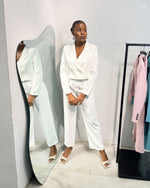 Load image into Gallery viewer, Cropped Blazer