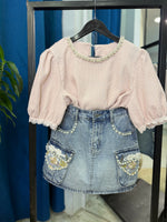 Load image into Gallery viewer, Textured Top with Pearl on the Neck