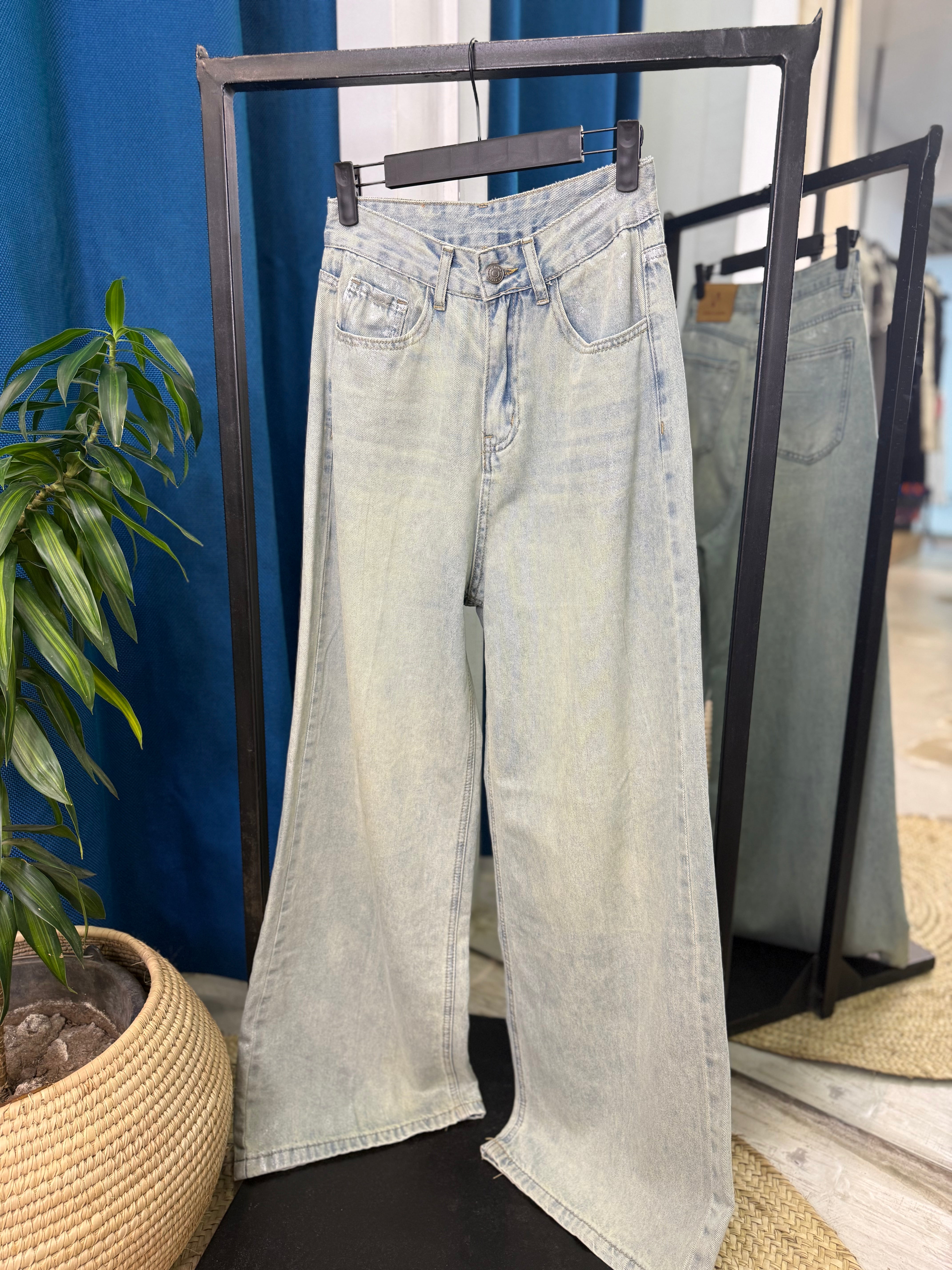 Relaxed Fit Jeans