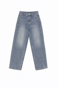 High-Waist Jeans
