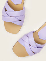 Load image into Gallery viewer, Flat Sandals with Criss-Cross Straps
