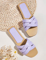 Load image into Gallery viewer, Flat Sandals with Criss-Cross Straps
