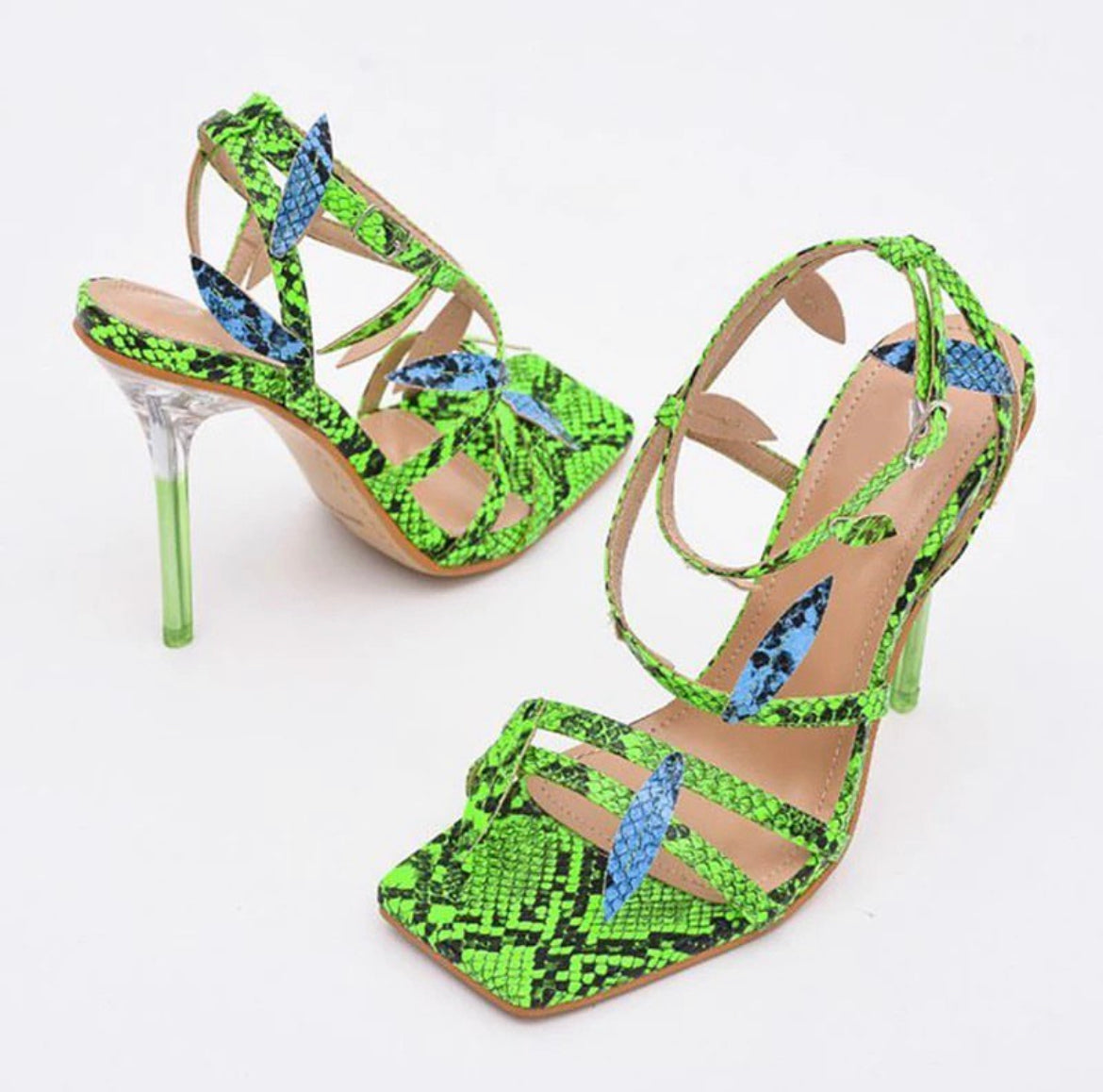 High-Heel Shoes with leaves